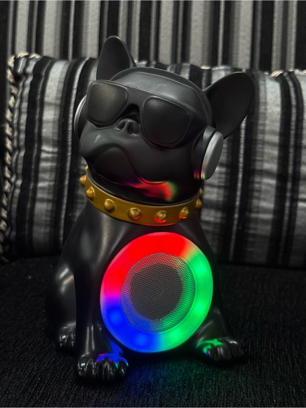 Black LED Bluetooth Speaker with Gold Collar - Picture 3 of 5